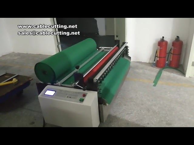 Stroj na automatické řezání netkané textilie, PVC fólie, izolačního papíru a samolepicí měděné fólie