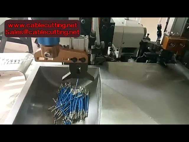 Plně automatický krimpovací stroj na koncovky – oboustranné řezání, odizolování a krimpování drátů (2T)