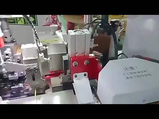Plně automatický dvouhlavý krimpovací stroj na elektronické dráty – rychlost a preciznost