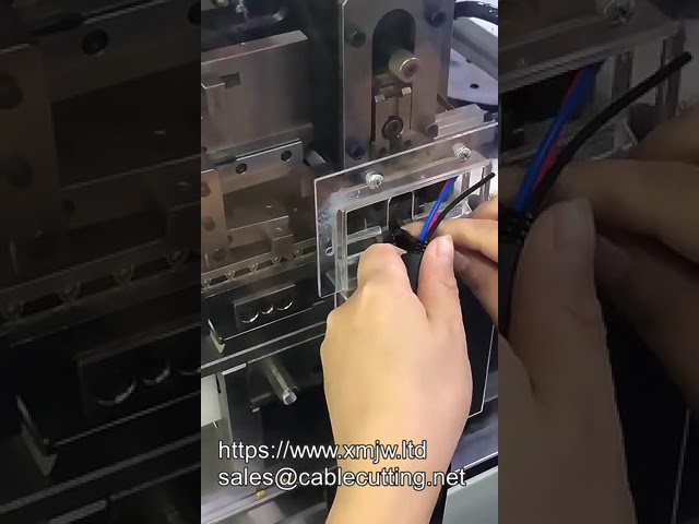 Profesionální automatický krimpovací stroj na vodotěsné konektory a terminály