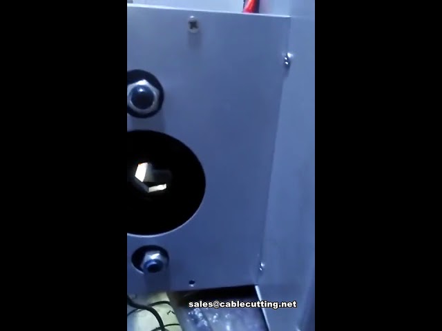 Pneumatický krimpovací stroj na hexagonální svorky | Automatizace kabeláže