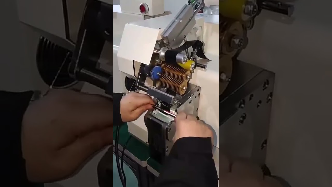 Vysokorychlostní automatický elektrický páskovací stroj na izolované gumové kabely | Navíječ pásky