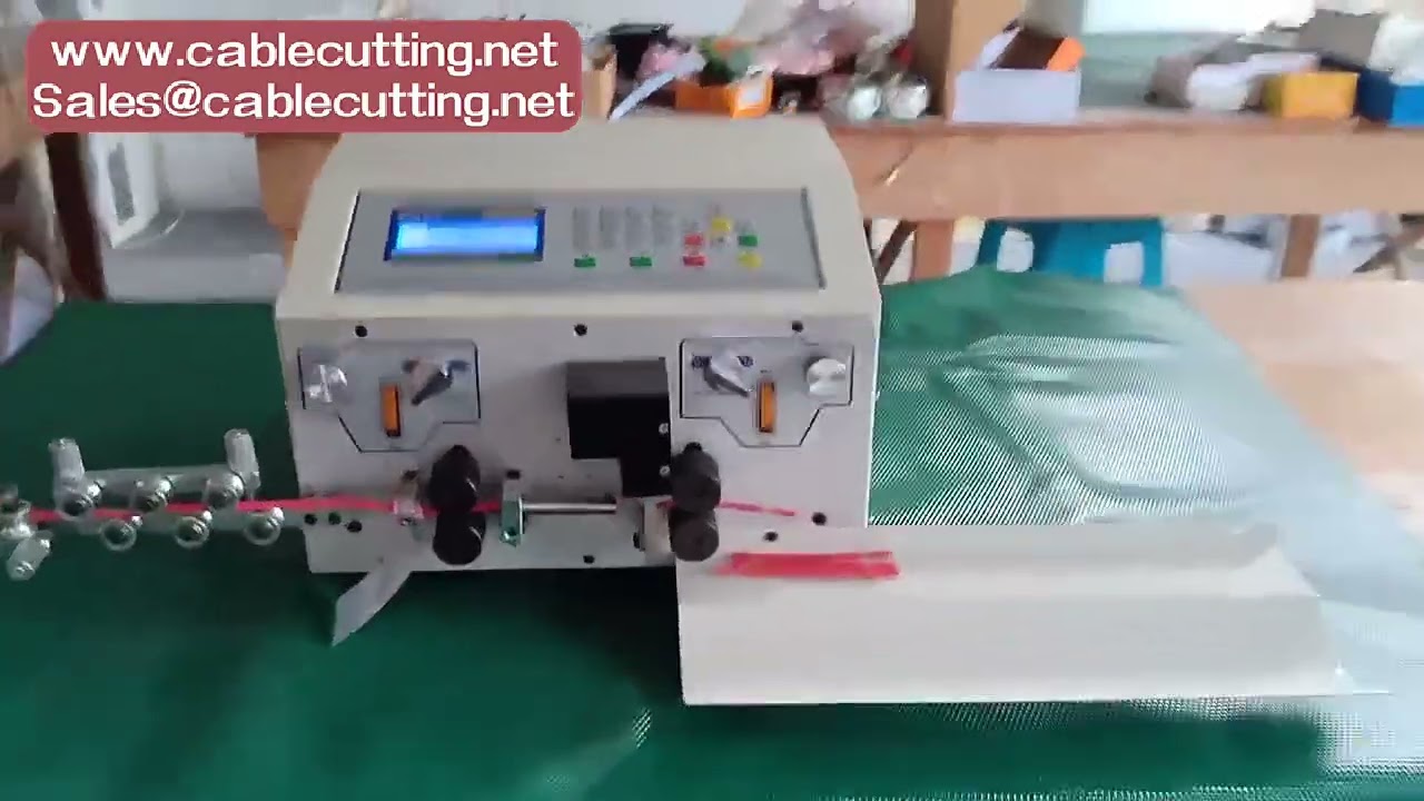 Automatický odizolovávač kabelů 500W – 4kolový pohon, řezání drátů 0,2–1 mm
