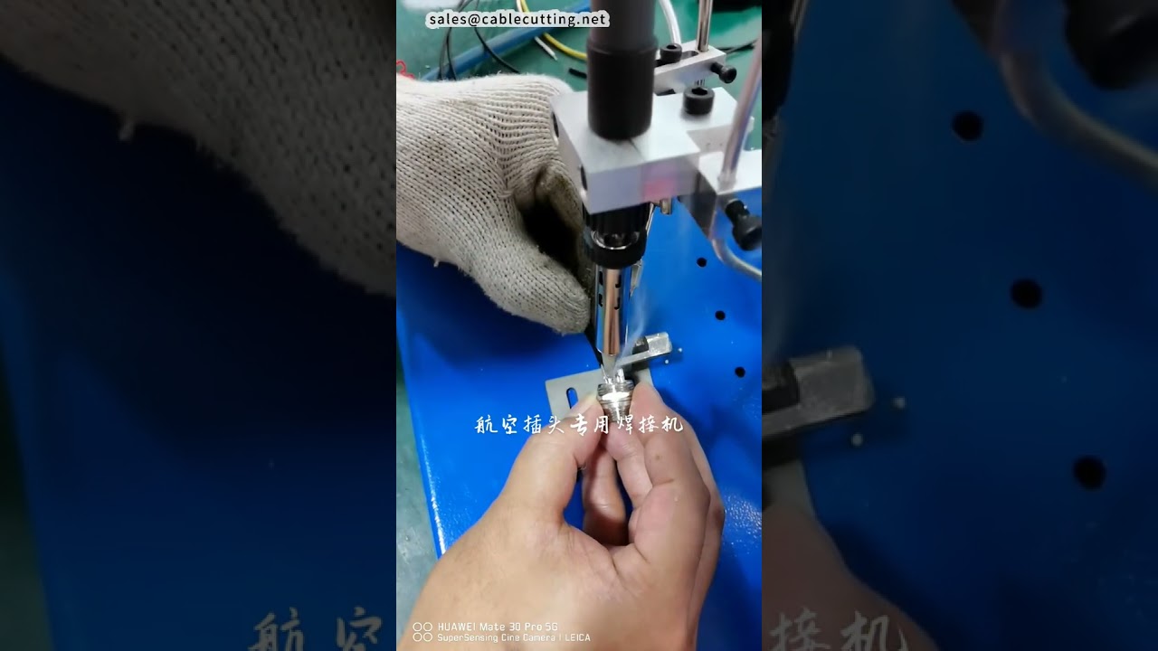 Speciální pájecí stroj pro letecké konektory – pájení pinů z jedné strany | Tovární automatizace #tovarna #stroj