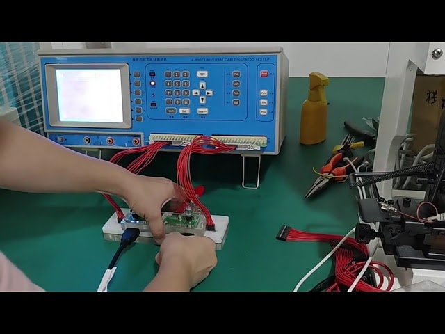 Profesionální tester kabelů a vodičů pro vysoké napětí AC 1000V / DC 1500V